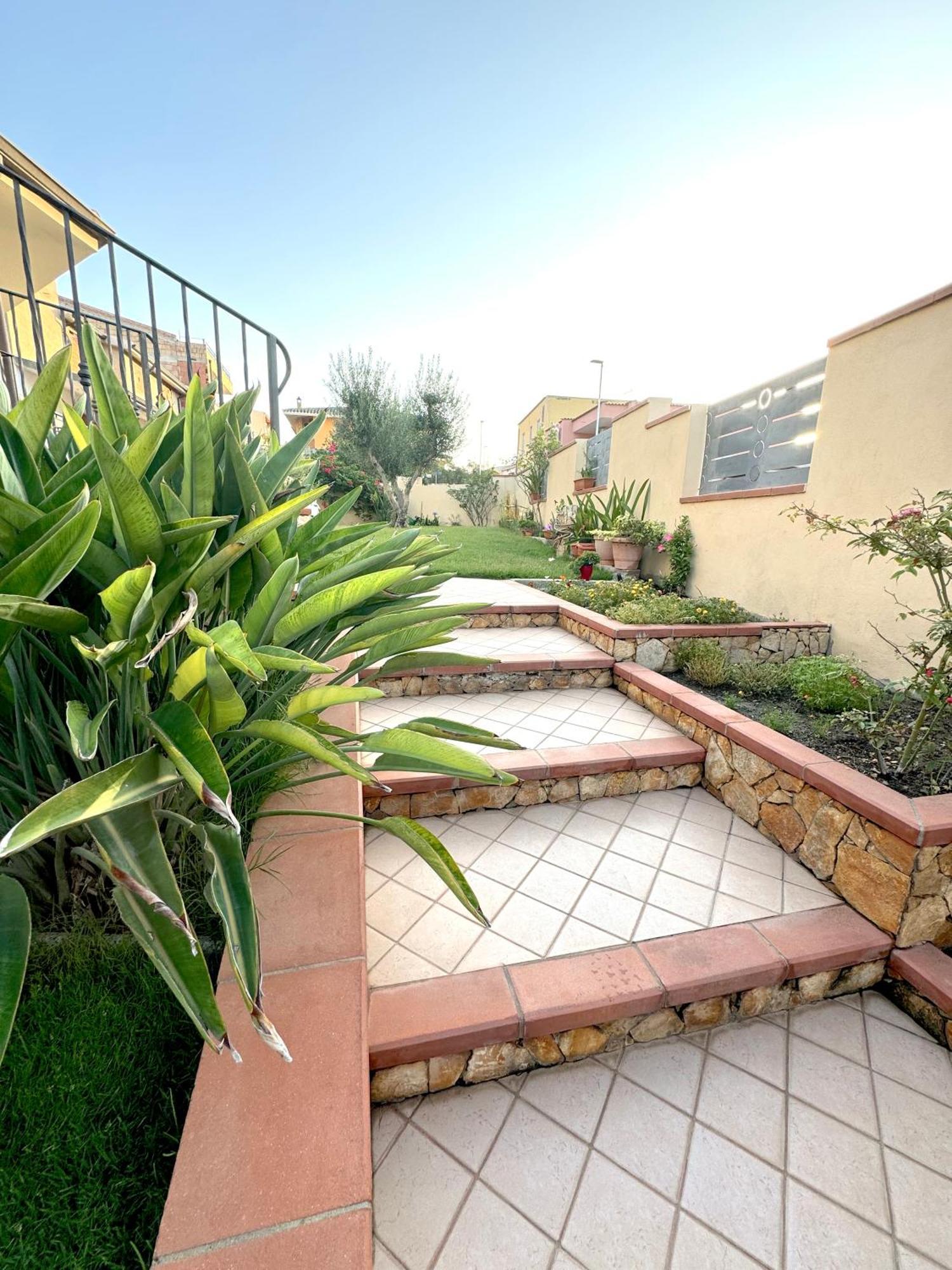 Rosa'S House - Zona Ospedaliera Apartamento Cagliari Exterior foto